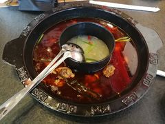 -重庆烧鸡公火锅(簋街店)