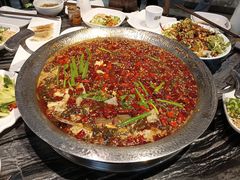 -老船舫·现做活鲜鱼馆(东郊记忆店)