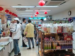 -全家便利店(杭州龙翔桥地铁站店)