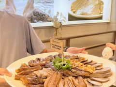 -陆记鹅庄·潮汕菜·狮头鹅(大仟里店)