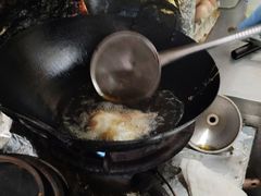 -小红车炸蛋葱油饼