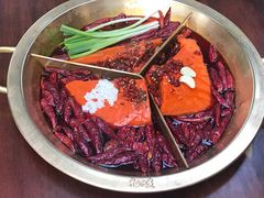 -叁口煮老火锅(东升店)