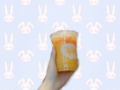 芒果蜜桃鲜果粒粒特饮-艾薯夫妇Aysh(福田星河COCOPark店)