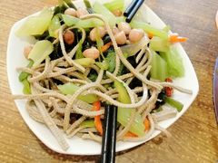 -黄记百味自助骨头王(红旗大街店)