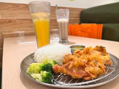 -佰搭果·广式茶餐厅(西华路店)