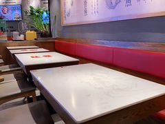 -渝是乎酸菜鱼·川渝小炒(新世界百货望京店)