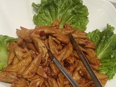 -金滏山烤肉·海鲜·火锅自助餐厅(襄阳万达店)