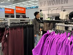 -NIKE上海青浦换季优惠店
