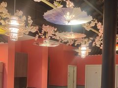 -老街烧烤大排档·地道湖北菜·龙虾馆(汉口火车站店)
