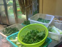 -野菌园·野生菌火锅首创第一家(关兴路总店)