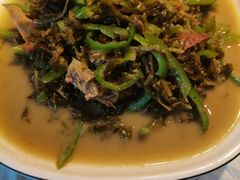 -烟雨人家(塔湾街店)