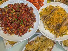 -四川小胡子海鲜(丁村万人海鲜广场店)