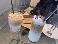 -洪小鹏生活美学馆(领SHOW天地店)