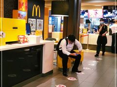 -麦当劳(新闸路店)