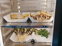 -辣八香新疆孜然串烤火锅(环球港店)
