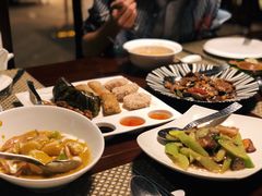 小吃拼盘-食肆&Fourteen(武林夜市店)