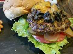 -HIGH FIVE哈福手工汉堡(桂林路店)