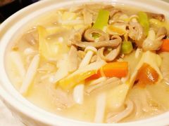 鲜菌菇什锦猪肚-蔴将·川菜(黄龙万科店)