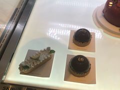 -Fridi Patisserie Cafe