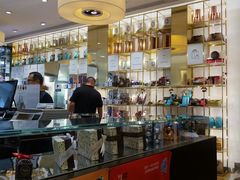 -VENCHI 闻绮(上海佛罗伦萨小镇店)
