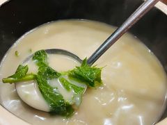 蕨菜鱼汤-园林美食城·本土农家菜(杨和镇店)