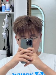 -明洞造型精品烫染