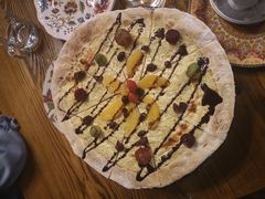 香草水果奶丁披萨-LYFATTI 莱芙缇(赣水路店)