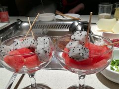 -海底捞火锅鲜切牛肉主题店(长寿路店)