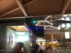 -湊湊火锅·茶憩(杭州湖滨银泰in77店)