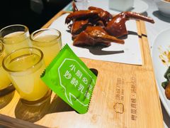 脆皮烧乳鸭-汤城小厨•粤菜•靓汤(苏州街店)
