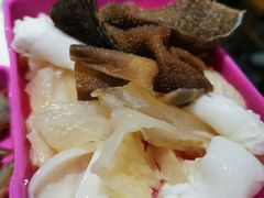 -大师兄酱骨火锅