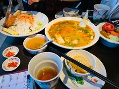 -大头虾越式风味餐厅(光明广场店)