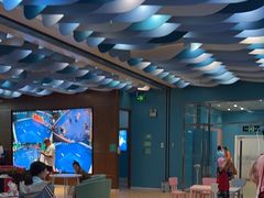 -Swim斯卫姆国际儿童游泳中心(红博中央公园店)