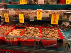 水产区-鲜入围煮花胶鸡海鲜火锅