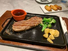 -必胜客(城西银泰店)