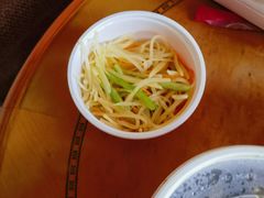 -万和春排骨砂锅米饭(湖北路店)