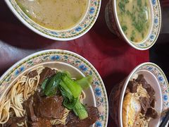 -金杨拉面王小吃面馆·牛三宝面·红烧牛肉粉