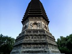 -玲珑塔公园