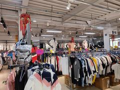 -探路者工厂店(宏福科技园店)