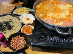 -辛明堂洞韩式芝士年糕火锅(万达店)