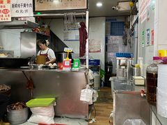 -花溪牛肉粉(八鸽岩店)