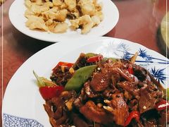 -雪湖煜辰鱼头老店(雪野湖店)