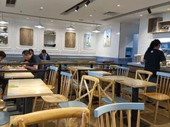 大堂-满记甜品(巴黎春天宝山店)