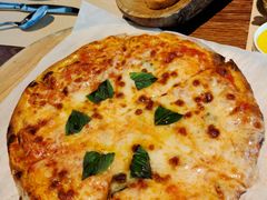 玛格丽特披萨-Mercato莫卡多露台餐厅与酒吧(K11店)