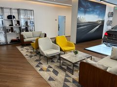 -宁波宝信宝马4S店(江北日湖店)