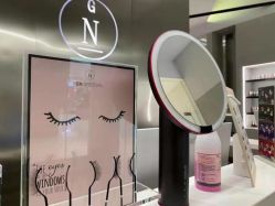 -格林奈儿美甲美睫