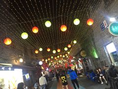 -东关街美食广场