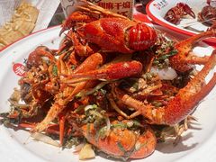 甜麻干煸小龙虾-在老街·淮安大排档·甜麻干煸龙虾·烧烤(河下古镇店)