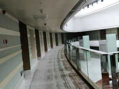 -上海滴水湖皇冠假日酒店