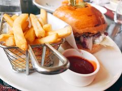 -WOLFGANG PUCK KITCHEN & BAR(迪士尼小镇店)